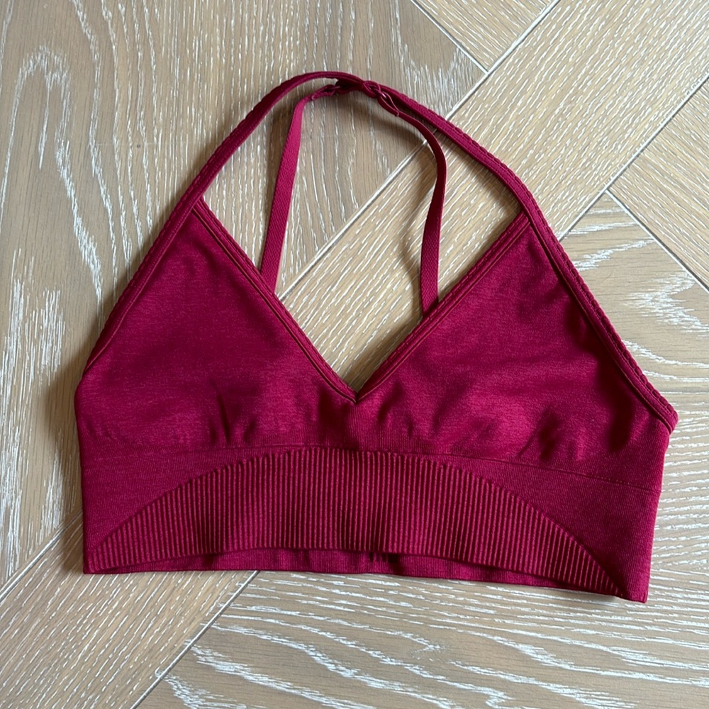 Lululemon Sports Bra- like new! Size 8